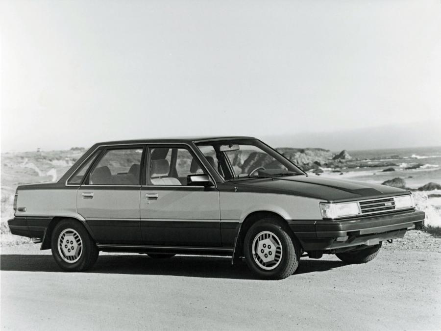  Toyota Camry LE 1984 года  (US) (фото 2 из 14)